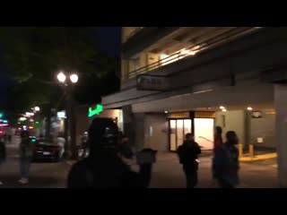 Portland antifa looters maced by federal police, july 2020