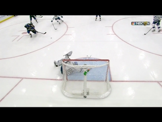 Vasilevskiy makes great reactionary save!