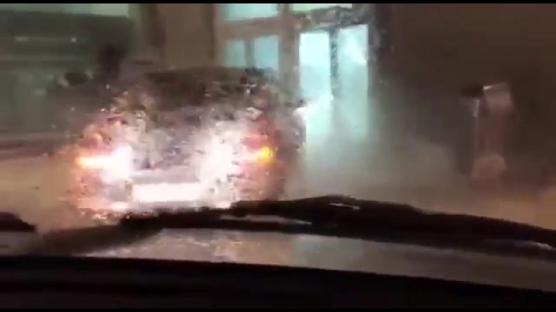 Казанская погоня в аэропорту видео с ментовской камеры