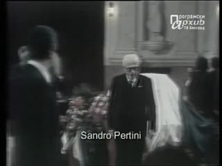 Pertini sandro al funerale di tito il macellaio delle foibe l'olocausto italiano