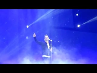 Shane filan heaven (live)