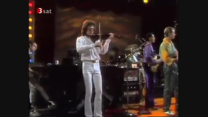 David bowie heroes live at beat club (musikladen) bremen, germany, with simon house 1978