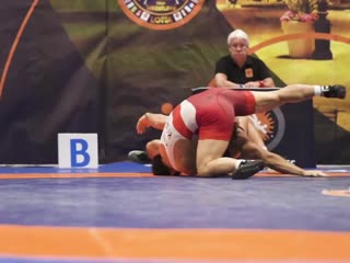 Hyeonwoo kim (kor) df roman zhernovetski (isr)