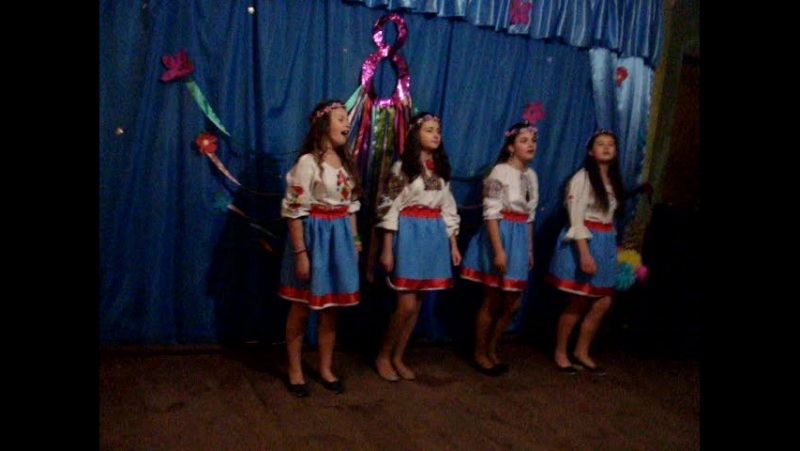 Ансамбль "струмочок" пісня "бабусина вишиванка"