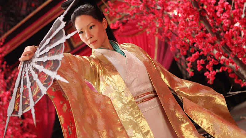 Железный кулак (2012) человек с железными кулаками