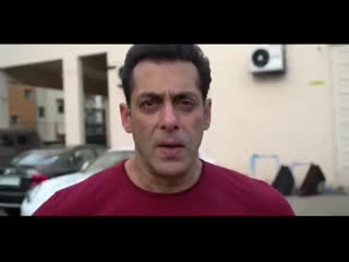 Gandhijayanti k is mauke pe, bhai ne bola aapko message dene ko aur chulbul pandey is ready! @pmoindia @