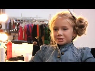 Mackenzie foy (renesmee cullen) gap porn behind the scenes