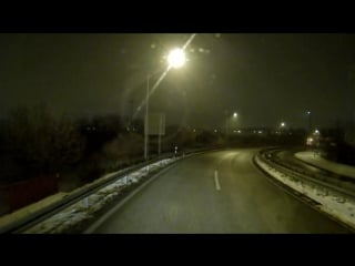 Trucking girl blondynka pod prąd na autostradzie blonde reversing on motorway