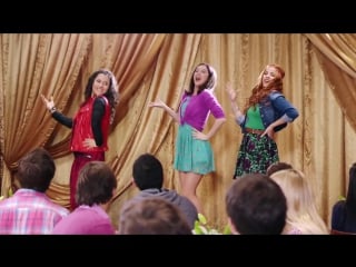 Violetta momento musical naty, fran y camila interpretan encender nuestra luz