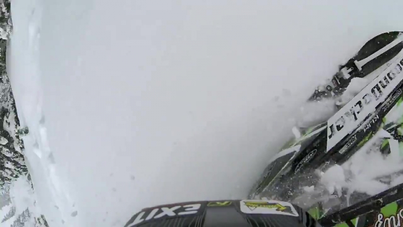 Snowmobile porn video – Gopro epic snowmobile drop