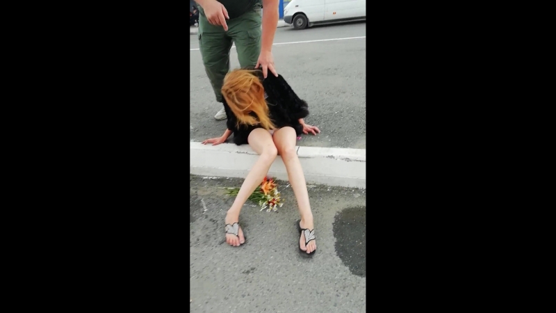 Рыжая няша ловит приход