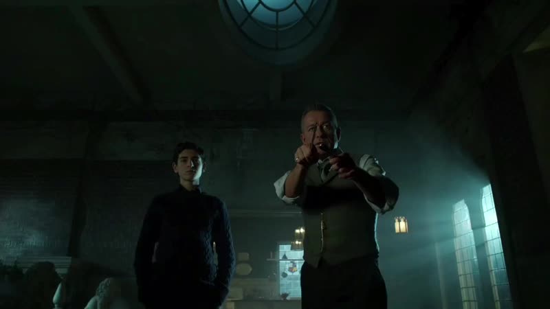 Gotham • season 3x15• training with alfred ~ "distracted by feelings of selina"