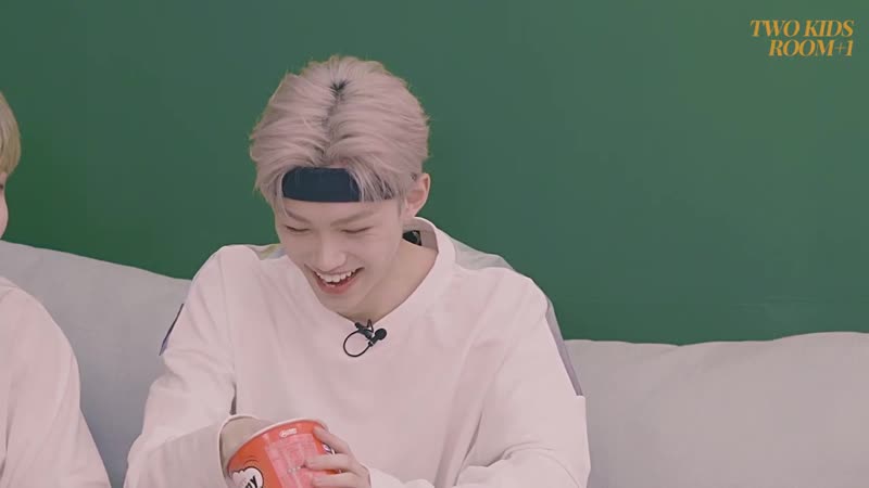 [two porn room+1(투키즈룸+1)] changbin x hyunjin x felix