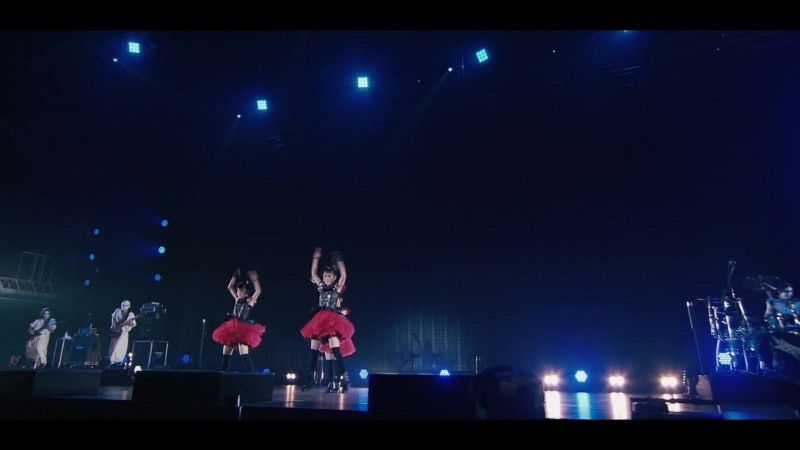 Babymetal ウ・キ・ウ・キ★ミッドナイ ト (makuhari messe )