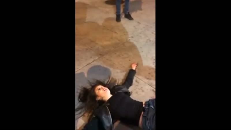 Угостили чем то