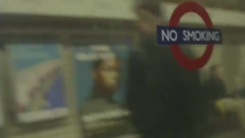 Драм энд бэйс рейв в лондонском метро