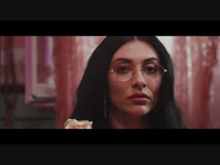 Qveen herby alone (official video)