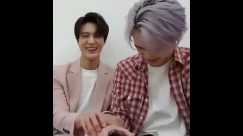 Jeno loves tickling chenle