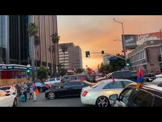 Armenians in la protesting in front of cnn’s building demanding full coverage of artsakh war | #live