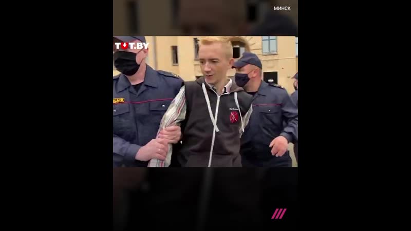 В центре минска студенты устроили шествие омон начал задержания