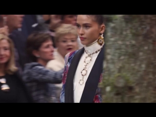 Chanel fall winter 2018 2019 full fashion show exclusive