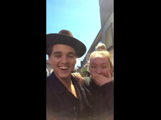 Bradley and tris with fans (london, 19 feb)