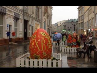 Москву украсили к пасхе