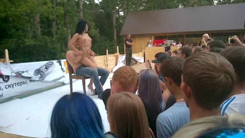 Стриптиз рок фест