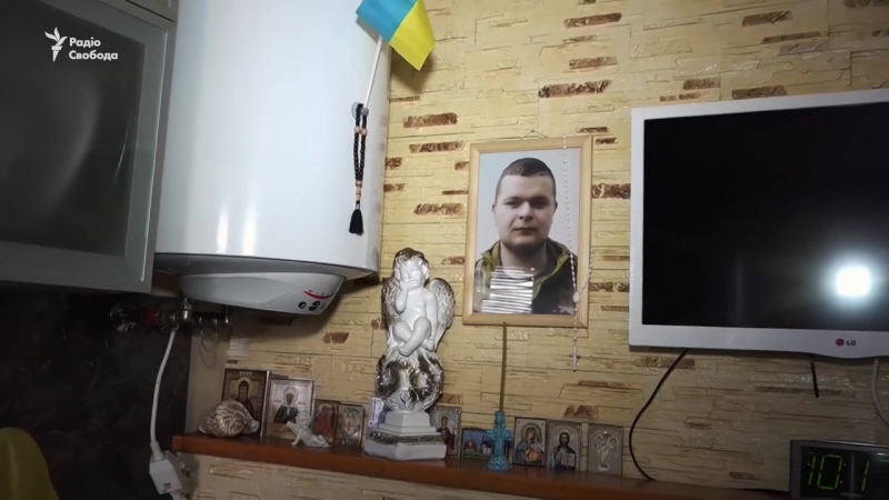 Уйти porn video – "воин свет" даниил ничто не остановило его от решения уйти на войну
