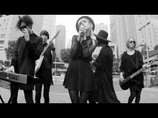 [alina rin] plasticzooms feat alina rin "crash" (the primitives cover)