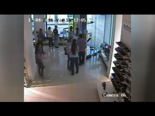 Raw f4 tornado cctv video from inside a store in uruguay