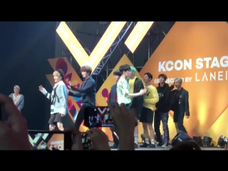 [kcon thailand] pentagon naughty boy 180930