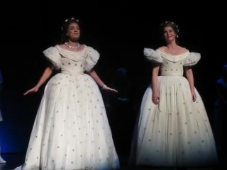 Maya hakvoort & roberta valentini ich gehör nur mir (aus "elisabeth")