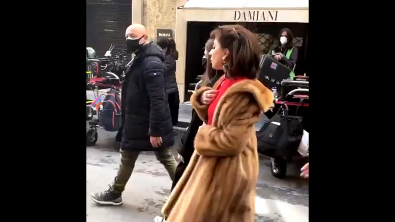 Леди гага на съёмках фильма «дом гуччи» (22 марта)