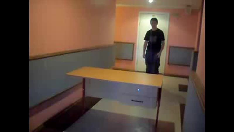 Выполнение трюка two hand vault 3