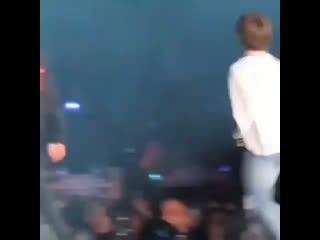 Jimin ssi and jungkookie at wembley sy day 2 weloveyoujikook jikook kookmin ( 480 x 480 ) mp4