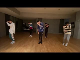 Cix (씨아이엑스) black out dance practice video