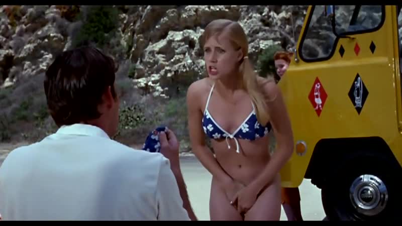 Эми адамс голая amy adams nude 2000 psycho beach party 2000 пляжный психоз