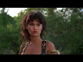 Tia carrere waynes world (1992)