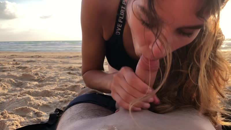 Порно видео минет на пляже. Смотреть минет на пляже онлайн