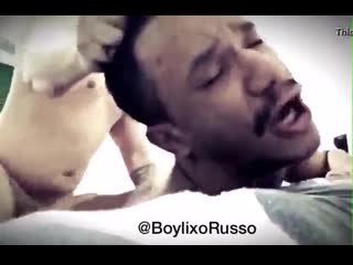 Fodendo o moreno