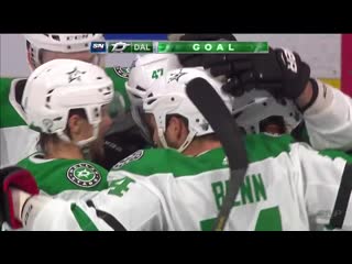 Alexander radulov scores with lucky bounce off his shoulder