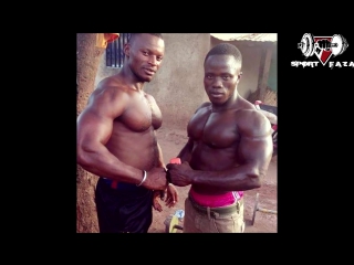 No steroids no gym only african genetics!!