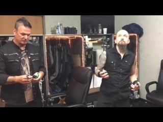 What happens three minutes before stage djing and moves by mike wengren have a great week! #disturbedones