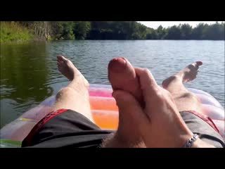 Лгв 21+ русский пацан на озере унижает и чморит виртуального пидора