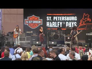 Shine as a star (st petersburg harley days 2018)