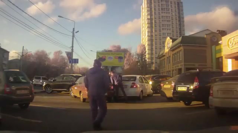 Синхронный выезд с паркои