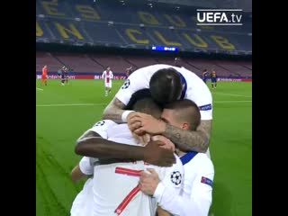 Мбаппе классическое празднование гола