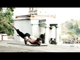 Чудеса аштанга йоги / the flow of breath ashtanga yoga demo ty landrum