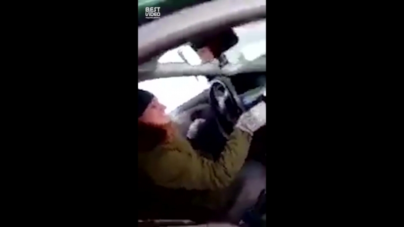 Решила прогреть тачку феном